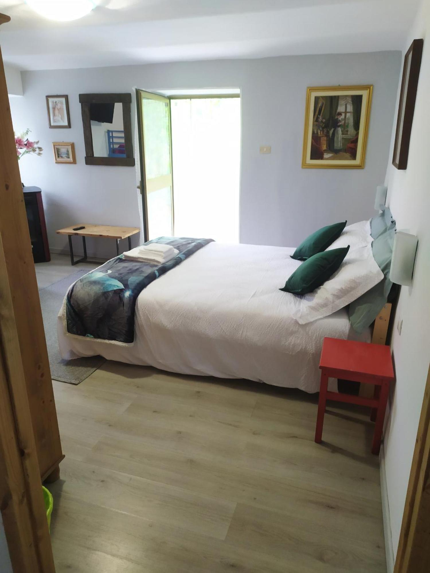 La Ghita Bed and Breakfast Sparone Exterior foto