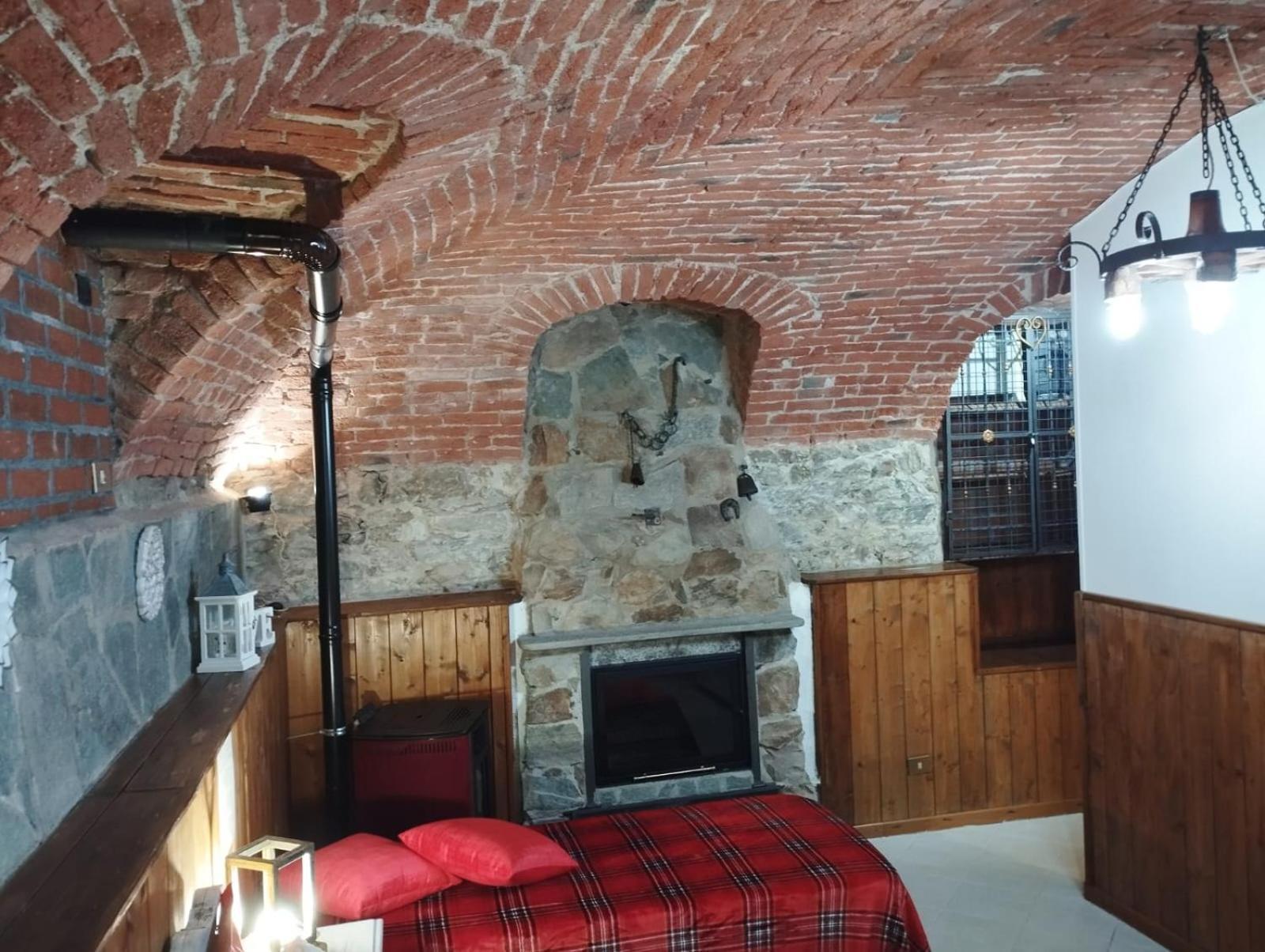 La Ghita Bed and Breakfast Sparone Exterior foto