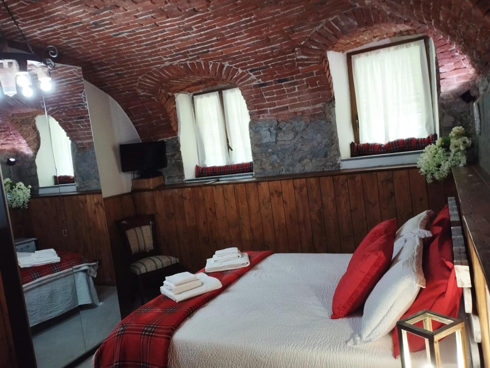 La Ghita Bed and Breakfast Sparone Exterior foto